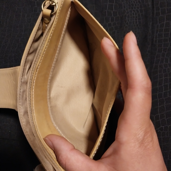 Authentic Coach Wristlet - Picture 11 of 16